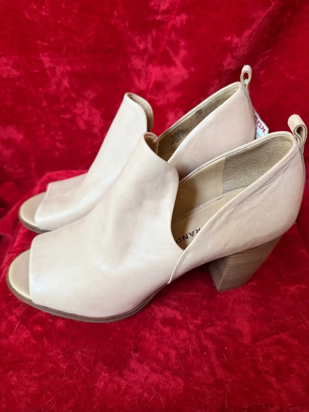 NWT Lucky Brand Leather Peep Toe Bootie Sz 8.5 - Picture 2 of 7